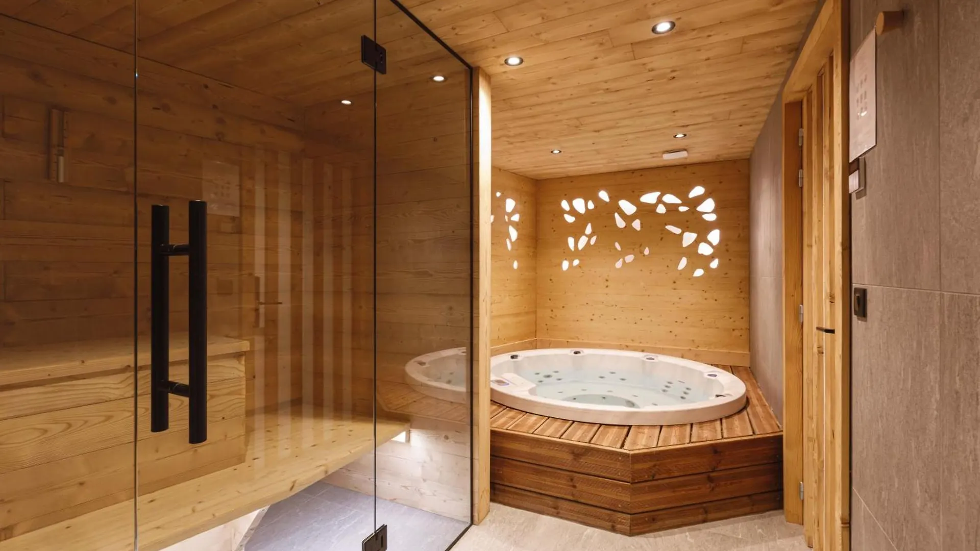 Chalet Bio Corti Spa 12 Personnes La Plagne France