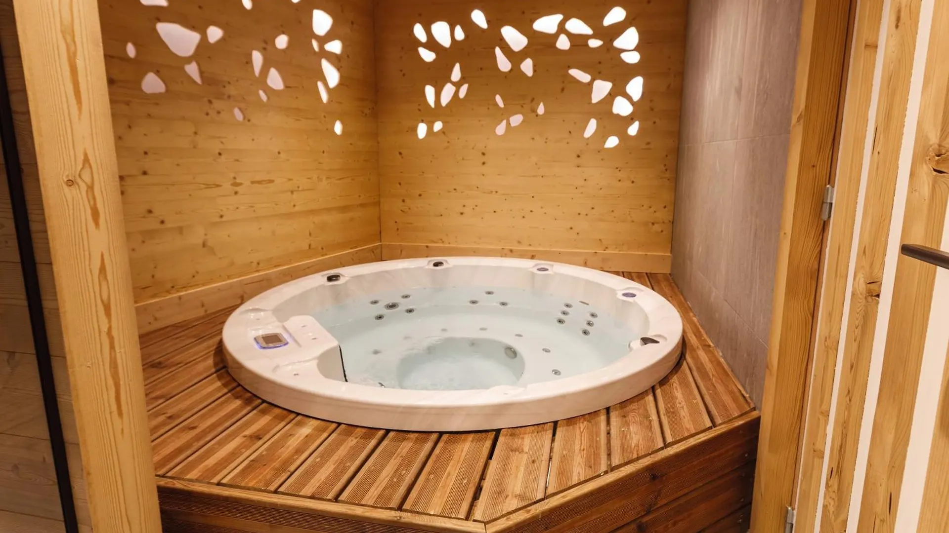 Bio Corti Spa 12 Personnes La Plagne